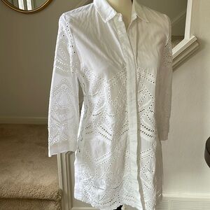 Chico’s White Eyelet  Longer Length Button Down Cotton Shirt Size 4